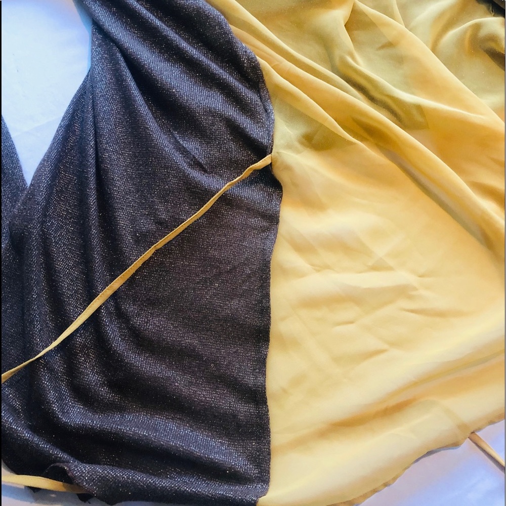 Blouse - Picture 3 of 6
